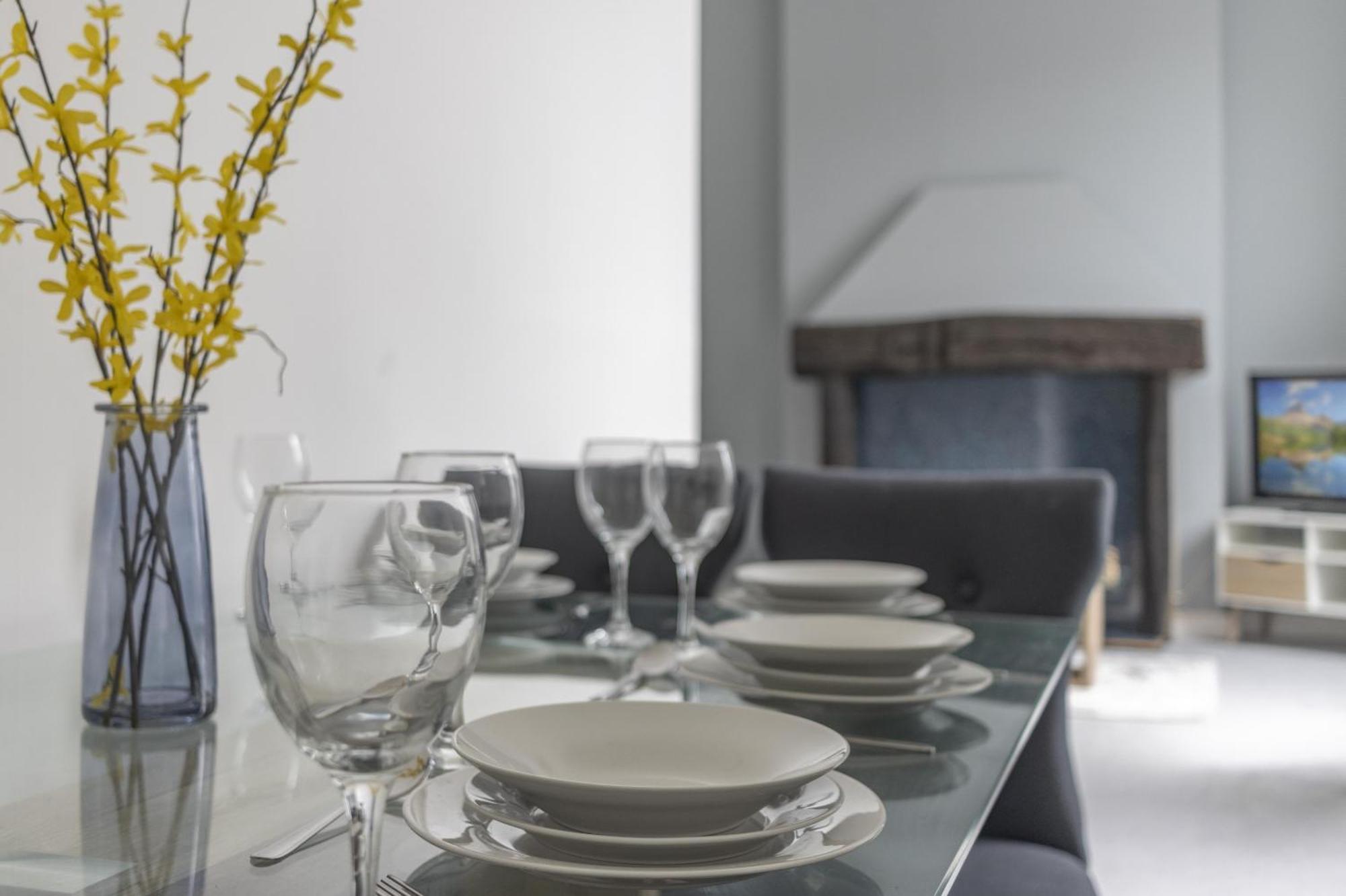 דירות פלימות' Alexandra - Large 3 Bed Perfect For Contractors, Free Parking, Fast Wifi And Great Value! מראה חיצוני תמונה