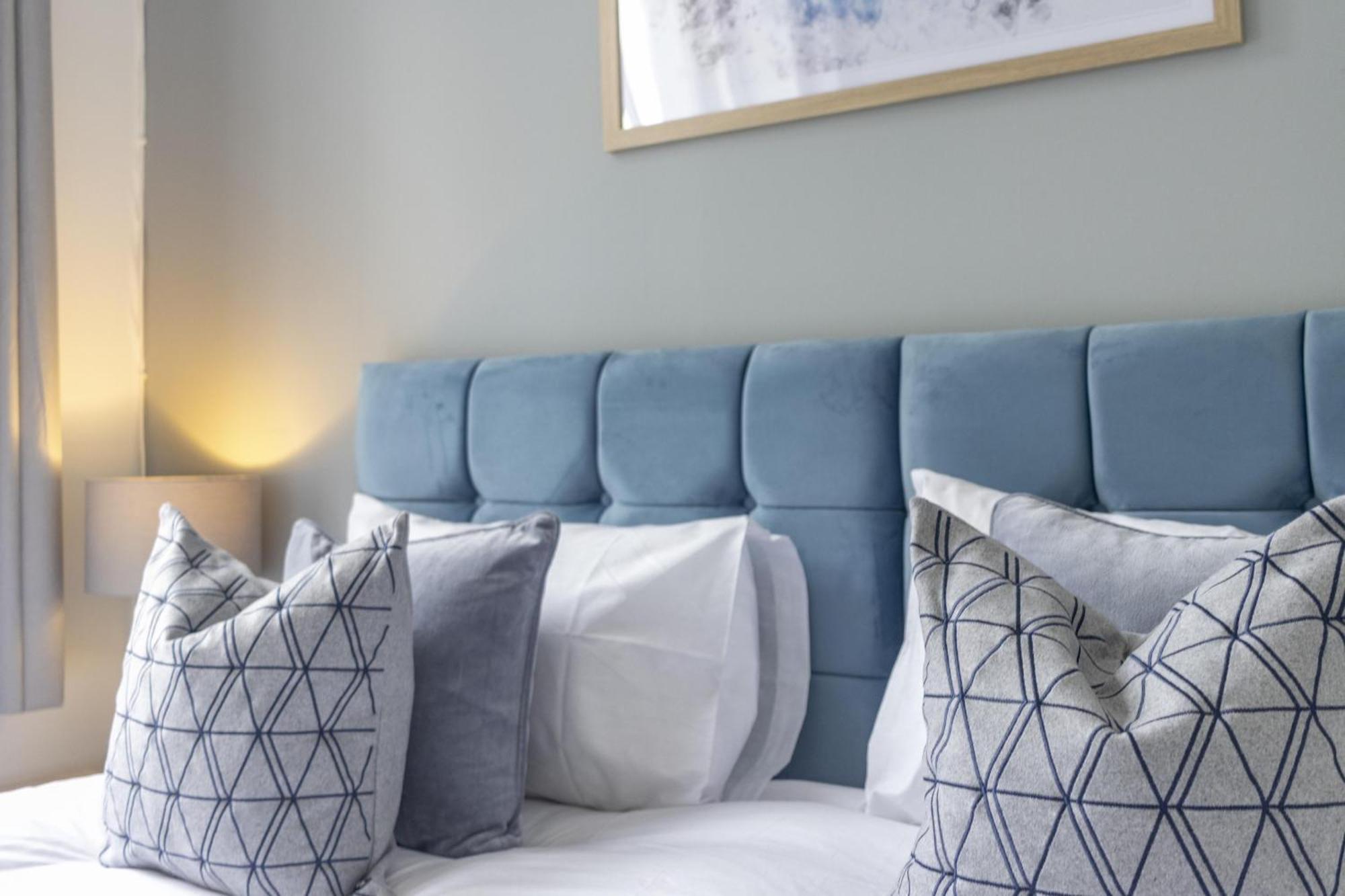 דירות פלימות' Alexandra - Large 3 Bed Perfect For Contractors, Free Parking, Fast Wifi And Great Value! מראה חיצוני תמונה