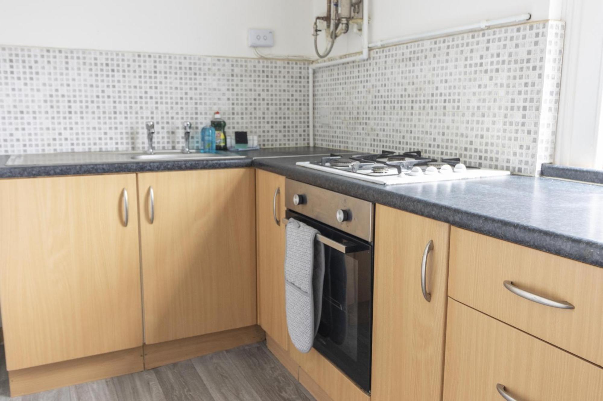 דירות פלימות' Alexandra - Large 3 Bed Perfect For Contractors, Free Parking, Fast Wifi And Great Value! מראה חיצוני תמונה